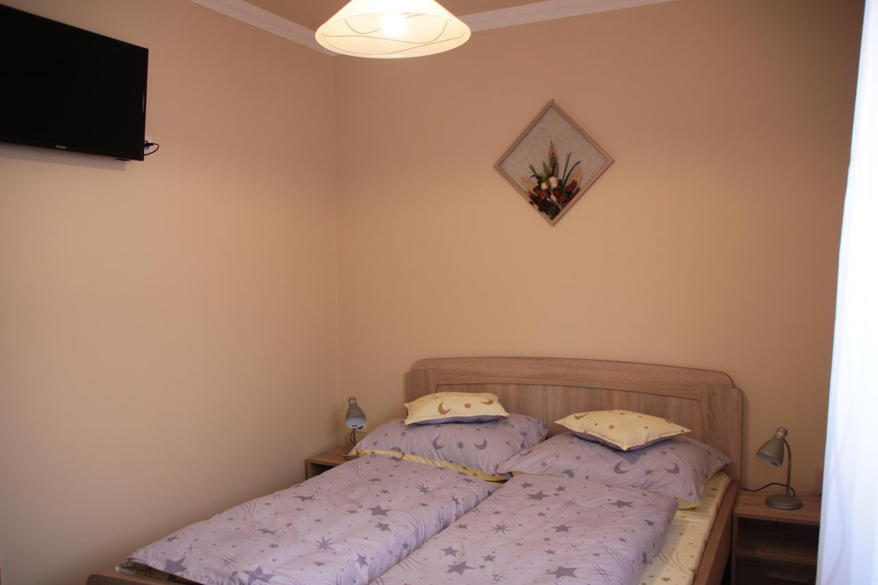 Imola és Andrea Apartmanház 2 Hajdúszoboszló Exterior foto